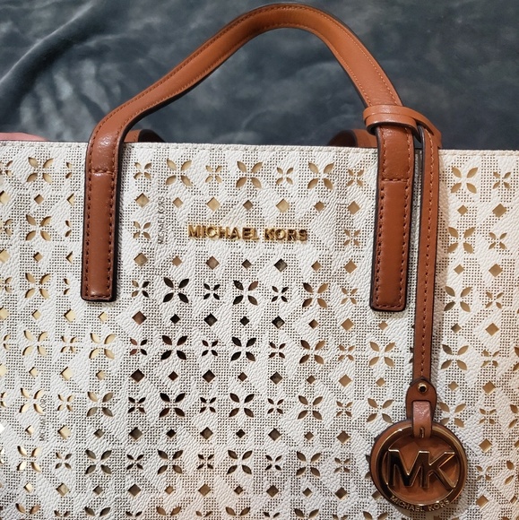 Michael Kors Purse - Picture 2 of 5